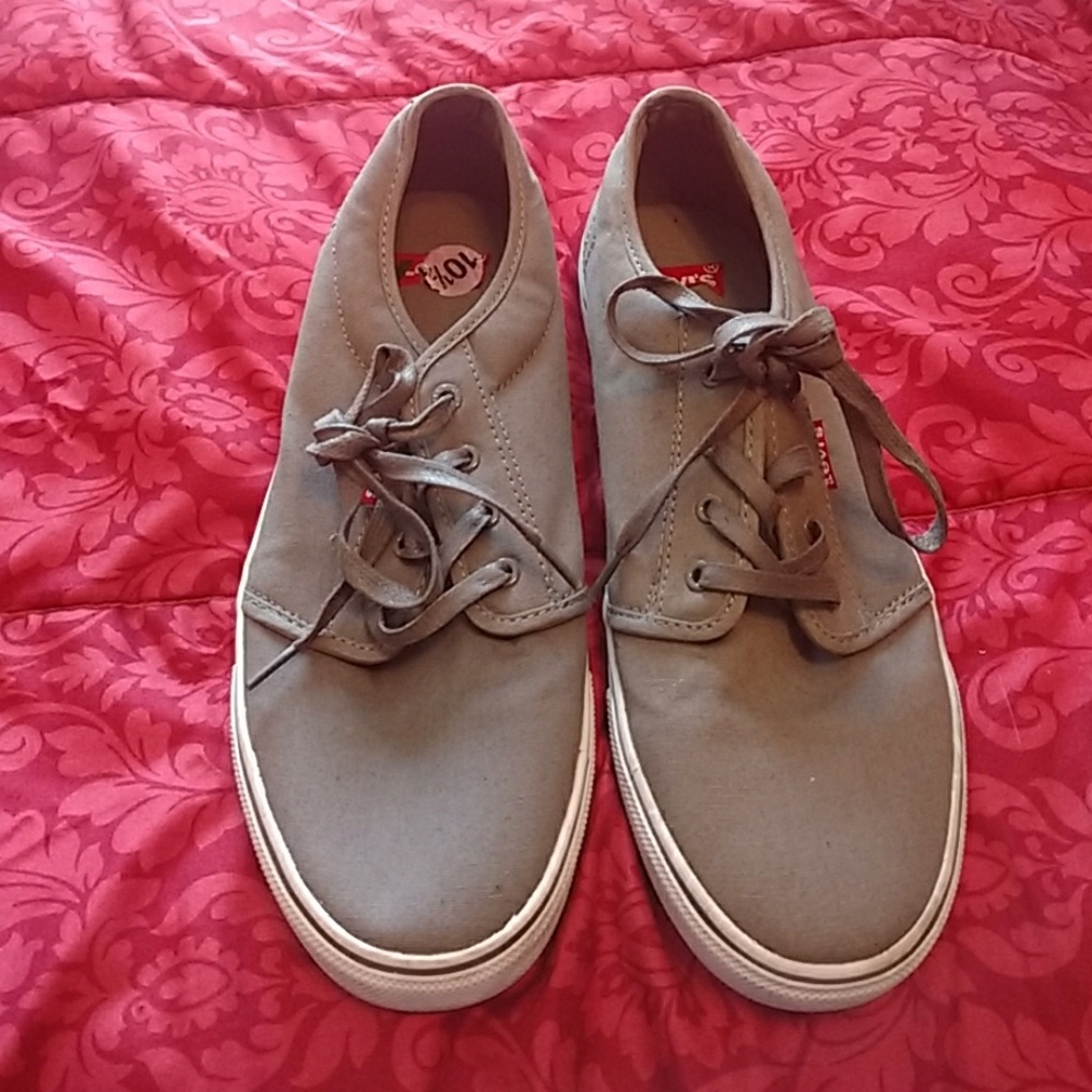 Mens Levi tennis shoes